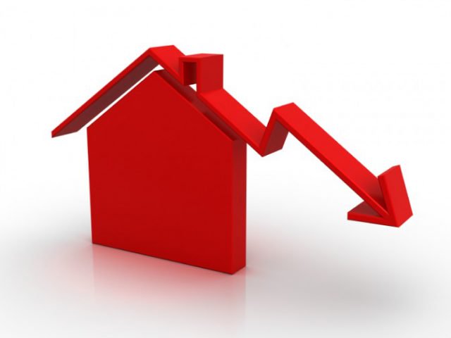 UK property supply falls by 4% in April 