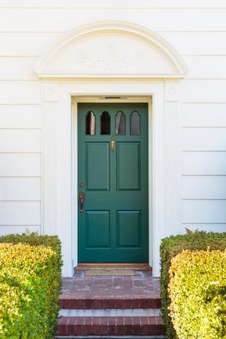 The Front Door Colours Most Likely to get your Property Sold/Let