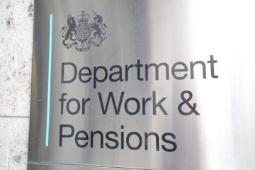DWP suspends third-party deductions