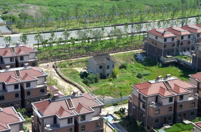 Lone House in Suzhou