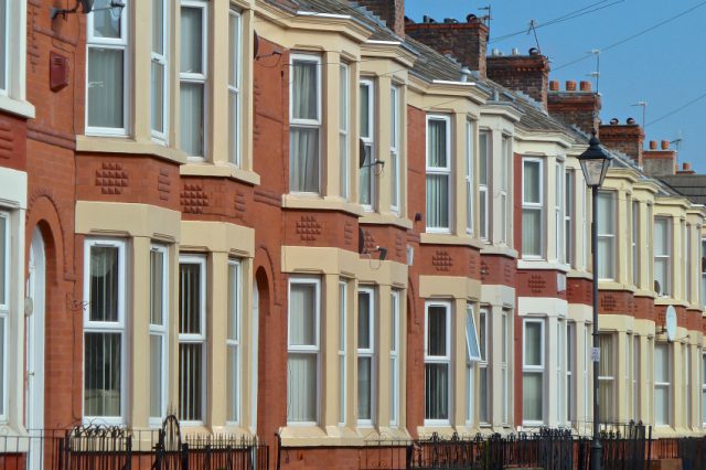 Average House Price Could Soon Hit £300,000