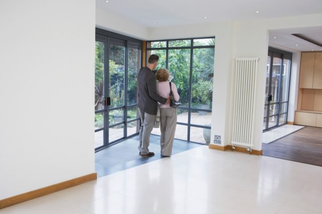 Buyers Purchase Home After Viewing for Just 50 Minutes