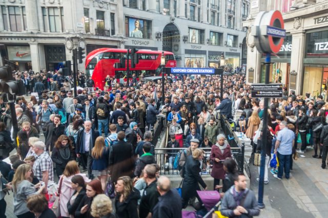 Tube Drivers Demand Pay to Match Rising House Prices
